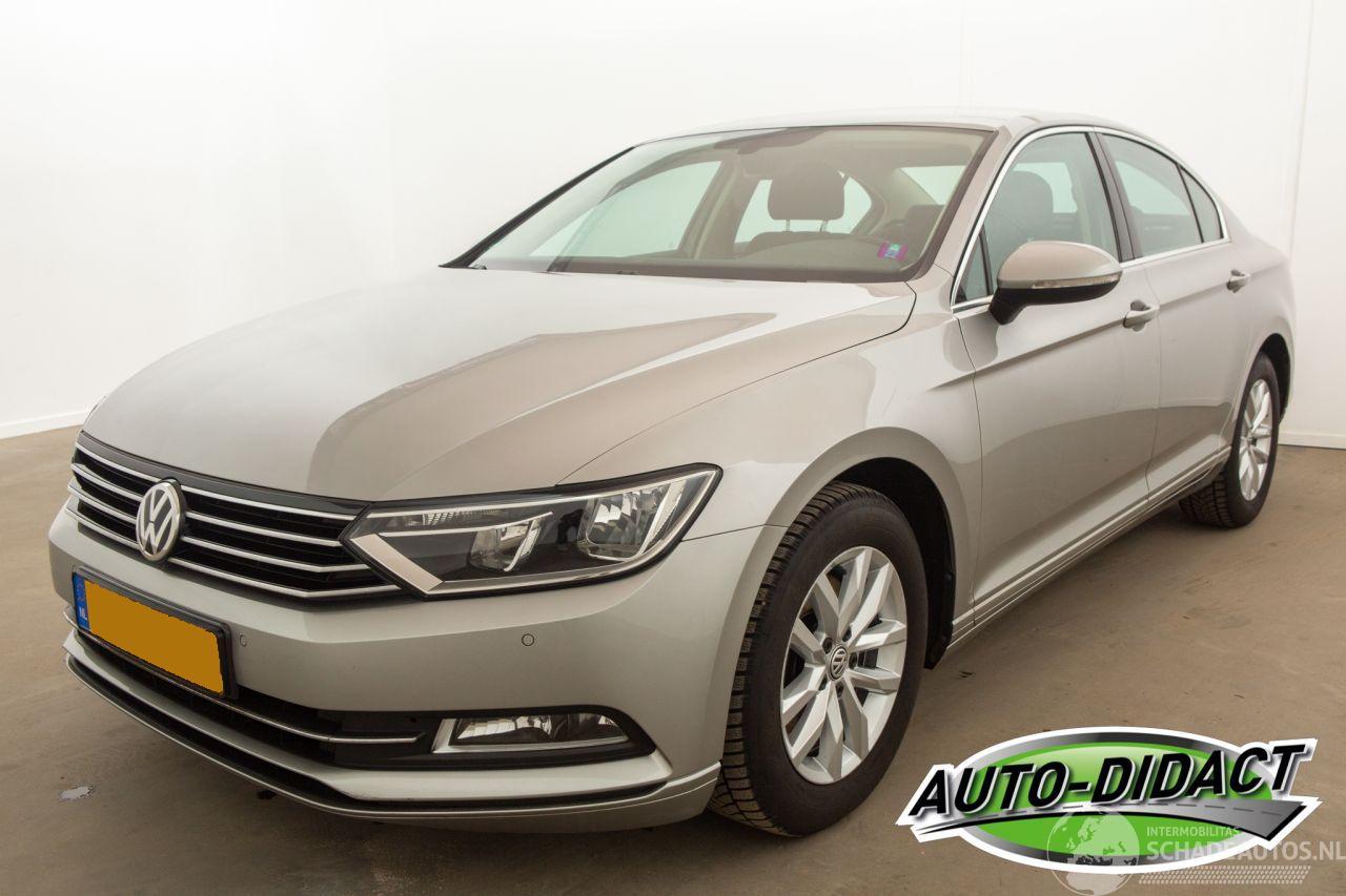 Volkswagen Passat 1.4 TSI Clima Navi Highline Business R