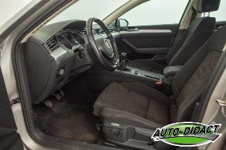 Volkswagen Passat 1.4 TSI Clima Navi Highline Business R picture 23