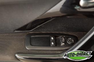 Peugeot 208 1.4 VTi Envy Clima picture 11