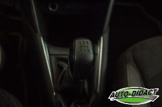 Peugeot 208 1.4 VTi Envy Clima picture 10