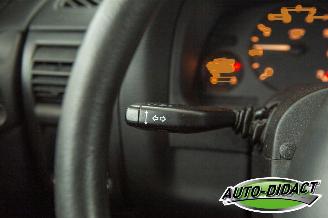 Opel Astra 1.6-16V Club picture 12