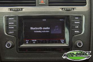 Volkswagen Golf 1.6 TDI Highline Clima Navi picture 9