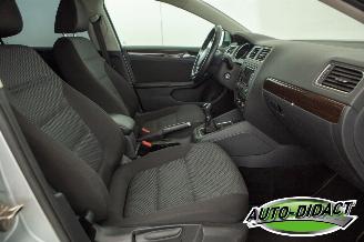 Volkswagen Jetta 1.2 TSI 77 kw 72.767 km Navi Airco picture 20