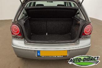 Volkswagen Polo 1.4-16V Automaat Airco Optive picture 32