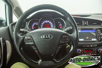 Kia Cee d 1.6 GDI Clima Navi Camera picture 5