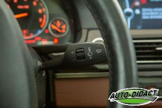 BMW 5-serie 523i Automaat 1e eigenaar Pano Leder Navi High Executive picture 18