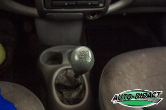 Toyota Yaris 1.0-16V VVT-i Terra picture 9