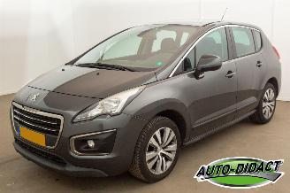 skadebil auto Peugeot 3008 1.2 PureTech Clima Navi Camera Style 2016/3
