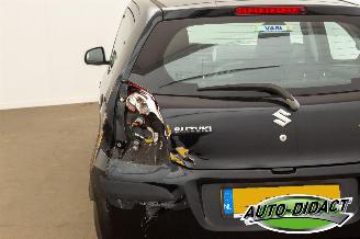 Suzuki Alto 1.0 Comfort picture 26