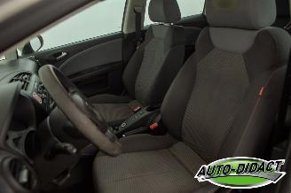 Seat Leon 1.6 TDI Airco picture 24