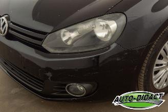 Volkswagen Golf 1.6 TDI BlueMotion Leder Navi picture 33