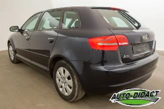 Audi A3 1.6 TDI Clima picture 3