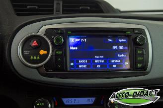Toyota Yaris 1.5 Hybride Automaat Navi Camera Clima Comfort picture 9