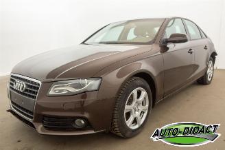 skadebil auto Audi A4 2.0 TDI Automaat Navi Leder Attraction 2011/8