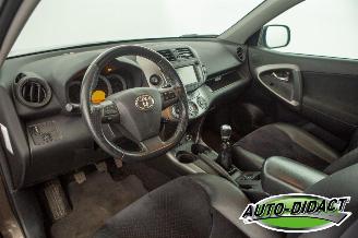 Toyota Rav-4 2.0 VVTi 4WD Clima Navi Executive Business picture 25