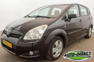 damaged passenger cars Toyota Verso 1.8 VVT-i Sol Clima 2008/3