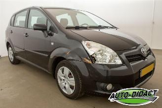 Toyota Verso 1.8 VVT-i Sol Clima picture 2