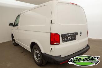 Volkswagen Transporter 2.0 TDI 66kw Motorschade picture 3