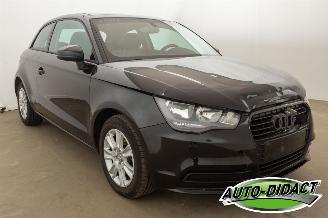 Audi A1 1.4 TFSI 72.800 km Carpas Airco Pano Attraction picture 2
