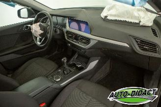 BMW 1-serie 116d 78.845 km Clima Navi Digi Dash picture 18