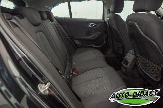 BMW 1-serie 116d 78.845 km Clima Navi Digi Dash picture 22