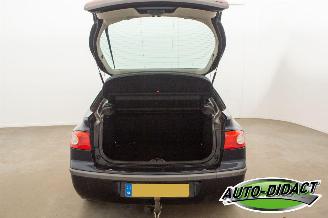 Renault Laguna 2.0-16V Clima Navi Tech Line picture 35