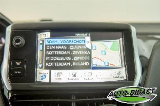 Peugeot 208 1.2 VTi Clima Navi Envy picture 7