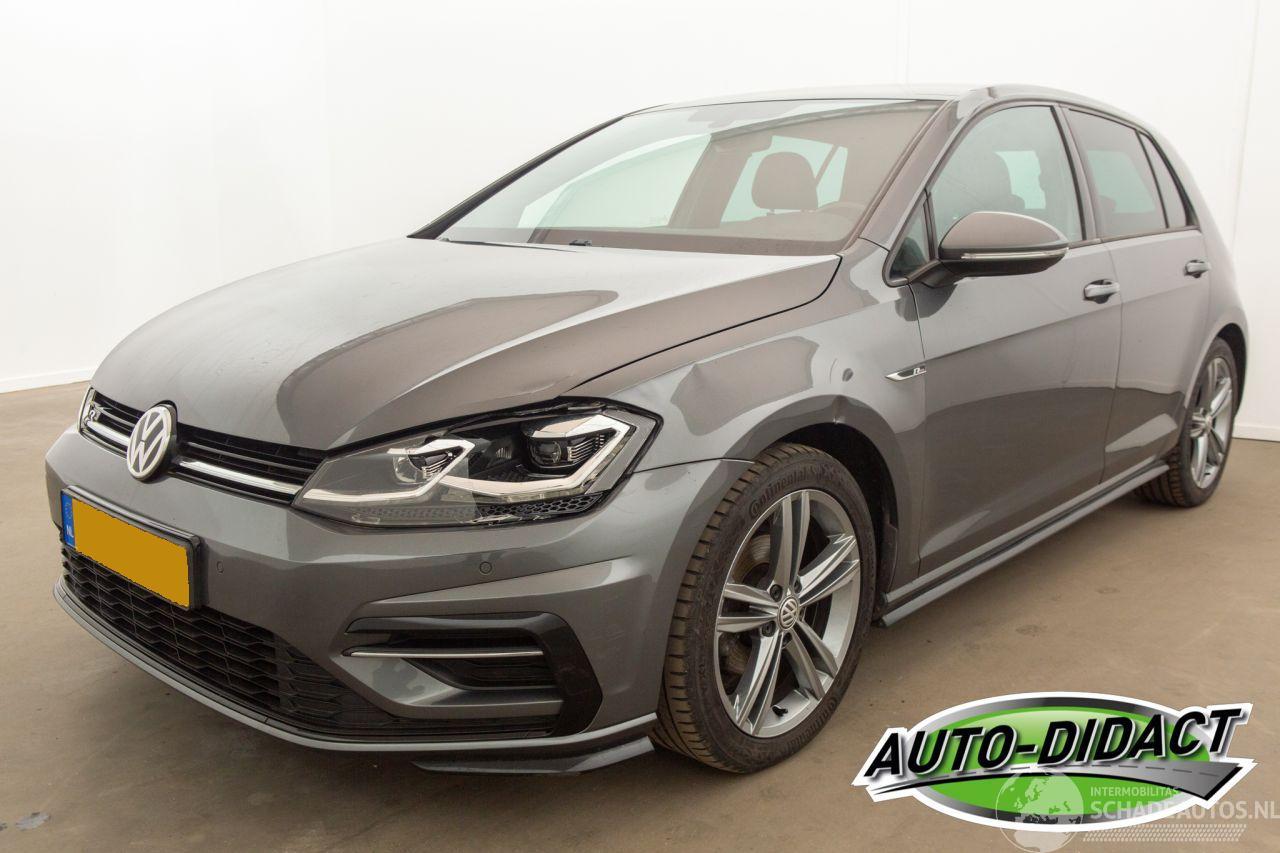 Volkswagen Golf 1.0 TSI Digi Dash Camera Highline Business R