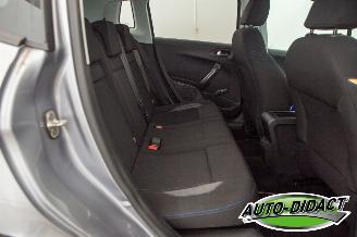Peugeot 2008 1.2 Clima Navi 79.211 km Access picture 16