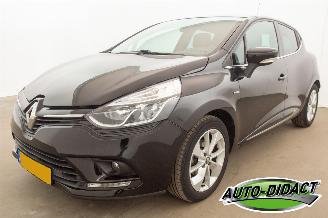 Schadeauto Renault Clio 0.9 TCe 83.803 km NAP Airco Navi Limited 2018/2