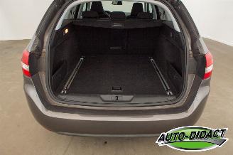 Peugeot 308 1.2 PureTech Navi Clima Camera Blue Lease Premium picture 40