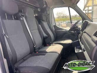 Renault Master T35 2.3 dCi Airco 135 L2H2 Work Edition picture 18