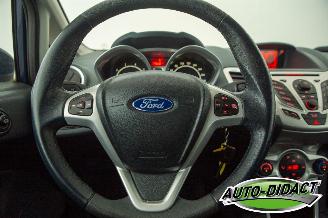 Ford Fiesta 1.25 Clima Titanium picture 5