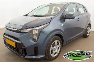 krockskadad bil auto Kia Picanto 1.0 DPI Digi Dash Navi Camera Airco DynamicLine 2025/7