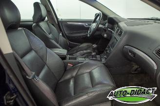 Volvo V-70 2.4 Edition II Airco Leder picture 17
