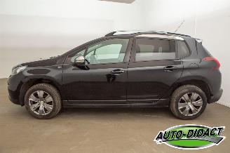 Peugeot 2008 1.2 Access Clima Navi picture 39