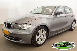 Damaged car BMW 1-serie 116i Clima Leder Navi EffDyn. Ed. Business Line Ultimate Edition 2011/3