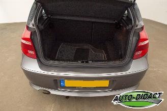 BMW 1-serie 116i Clima Leder Navi EffDyn. Ed. Business Line Ultimate Edition picture 38