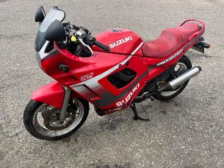 dommages motocyclettes  Suzuki GSX 600 F 1990/4