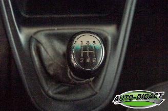 Hyundai I-10 1.1 Active picture 9