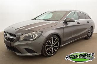 krockskadad bil auto Mercedes Cla-klasse 200d Automaat Navi Airco Shooting Brake 2015/9
