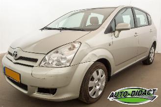 Voiture accidenté Toyota Corolla-verso 1.8  Autom 7p. 101.724 km NAP Terra 2006/8