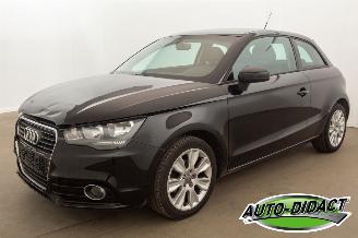 skadebil auto Audi A1 1.2 TFSI Airco Stoelverwarming 2012/1