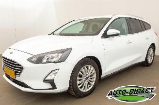 Vaurioauto  passenger cars Ford Focus 1.0 EcoBoost Automaat Clima Navi Camera Titanium X Business 2021/7