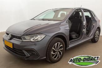 škoda osobní automobily Volkswagen Polo 1.0 TSI Clima Camera 45.167 km Life Business 2023/4