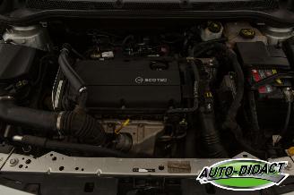 Opel Astra 1.6 Turbo Clima Cosmo geen schade picture 38