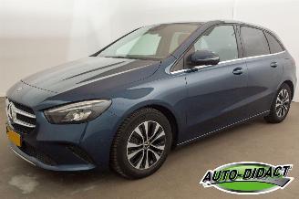 Avarii autoturisme Mercedes B-klasse 180 Automaat Digi Dash Camera Navi Business Solution Luxury 2020/3