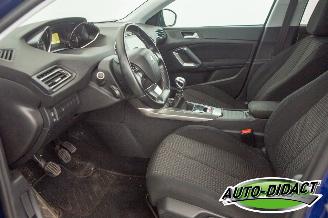 Peugeot 308 SW 1.2 Carpas Clima Navi Camera Style picture 25