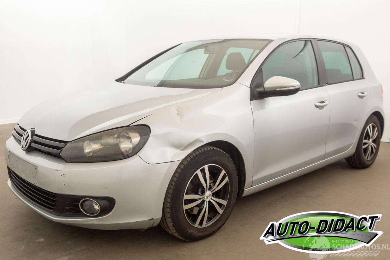 Volkswagen Golf 1.6 TDI Clima Navi BlueMotion