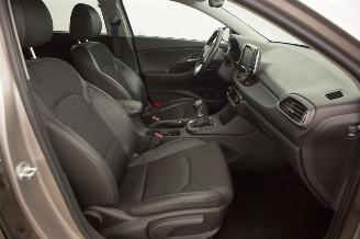Hyundai I-30 1.4T Fastback 103kw Clima Navi picture 20
